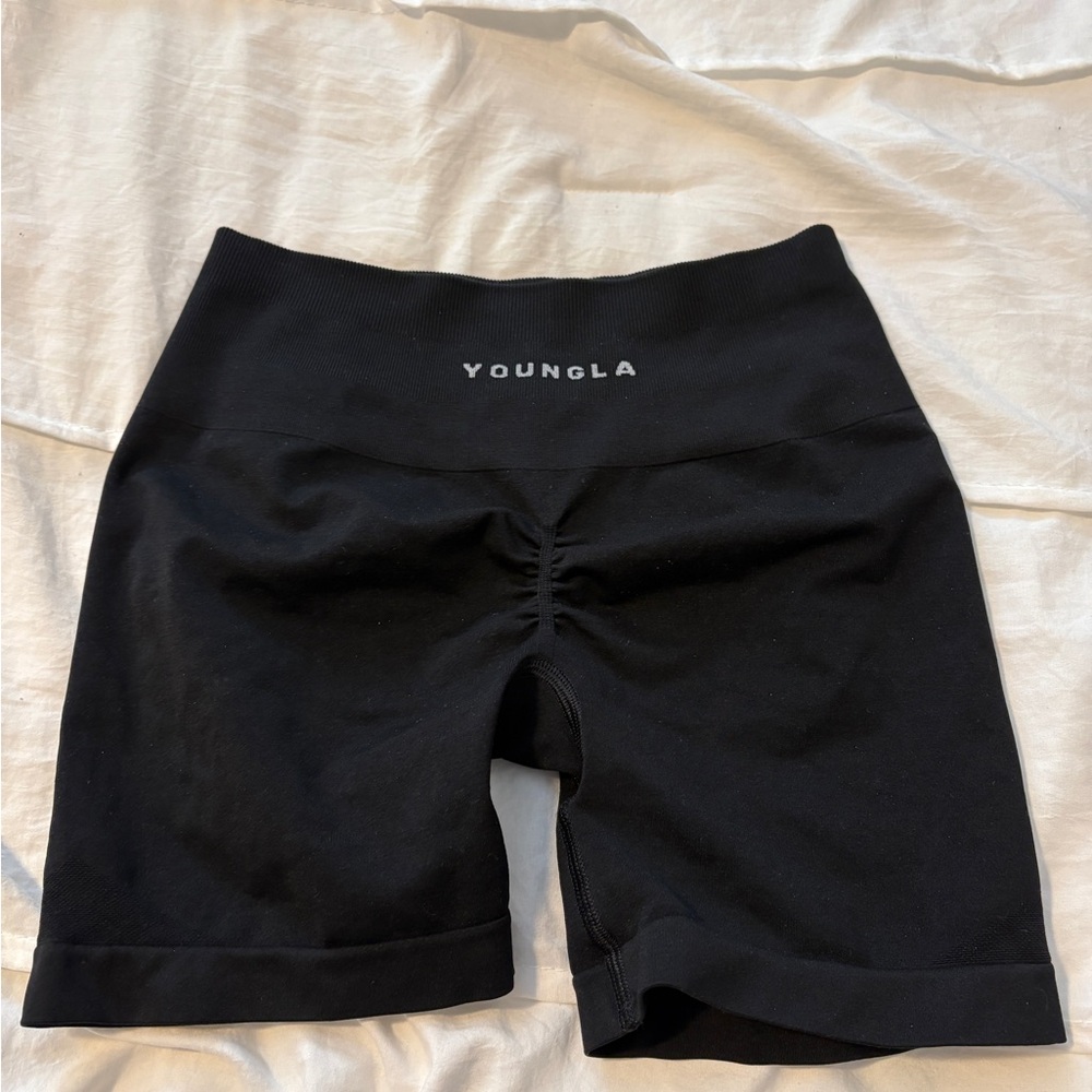 Youngla black shorts size small